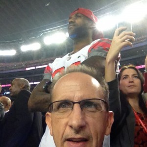 Kenny Selfie with LeBron James Sidelines Nati Championship Game 1-12-15